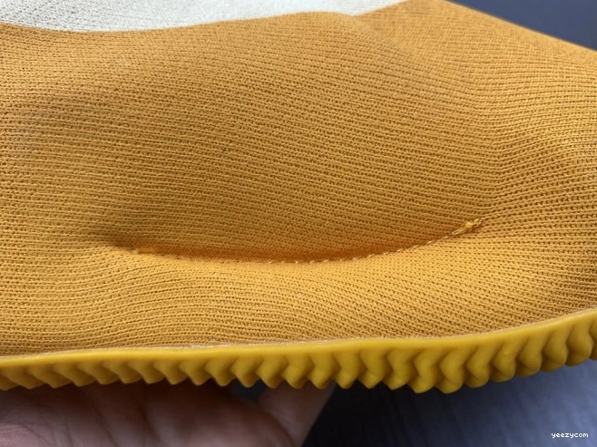 Adidas Yeezy Knit Sulfur RNR GW5353 0811